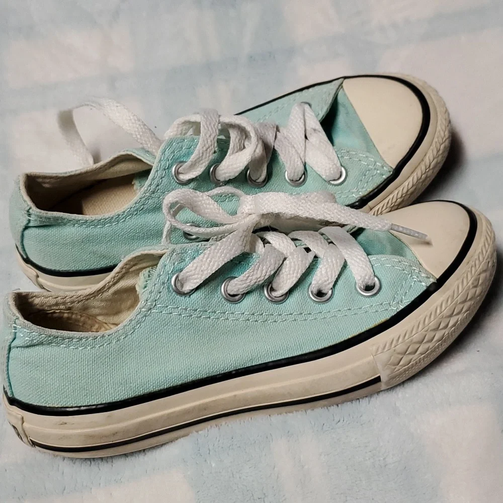 CONVERSE ALL STAR GIRLS BLUE SHOES SIZE 11 - Picture 5 of 12